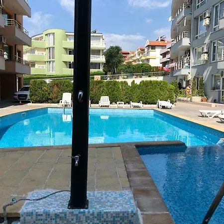 Apartamento Апартаменти 